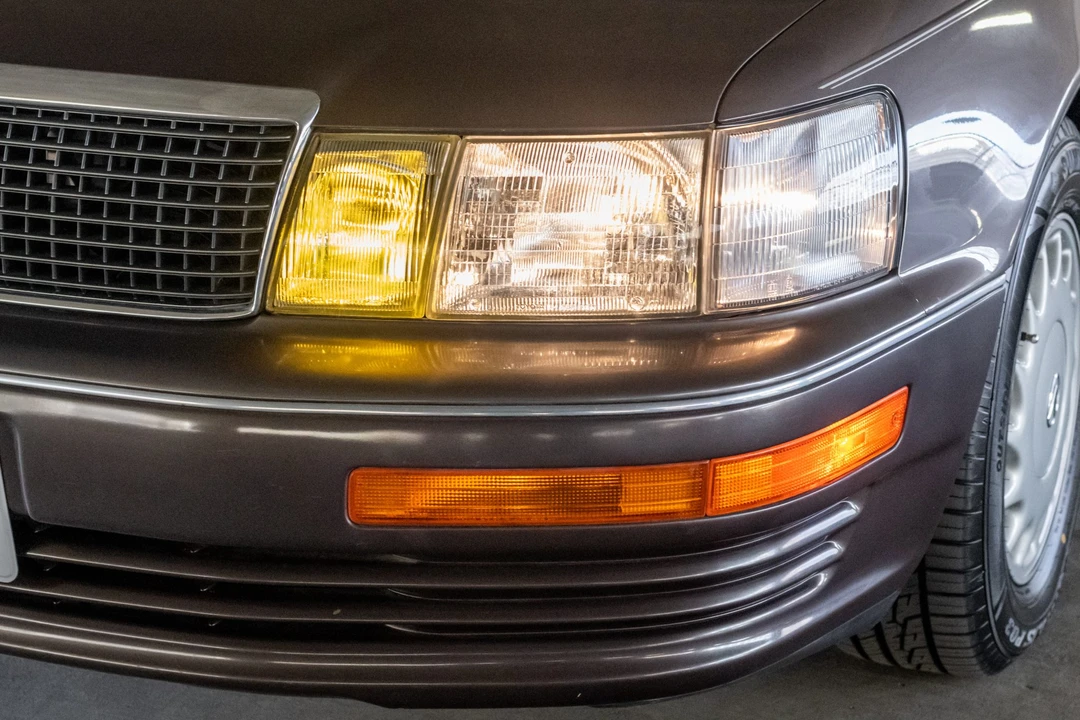 1991 Lexus LS 1st Gen - Image 12 of 31