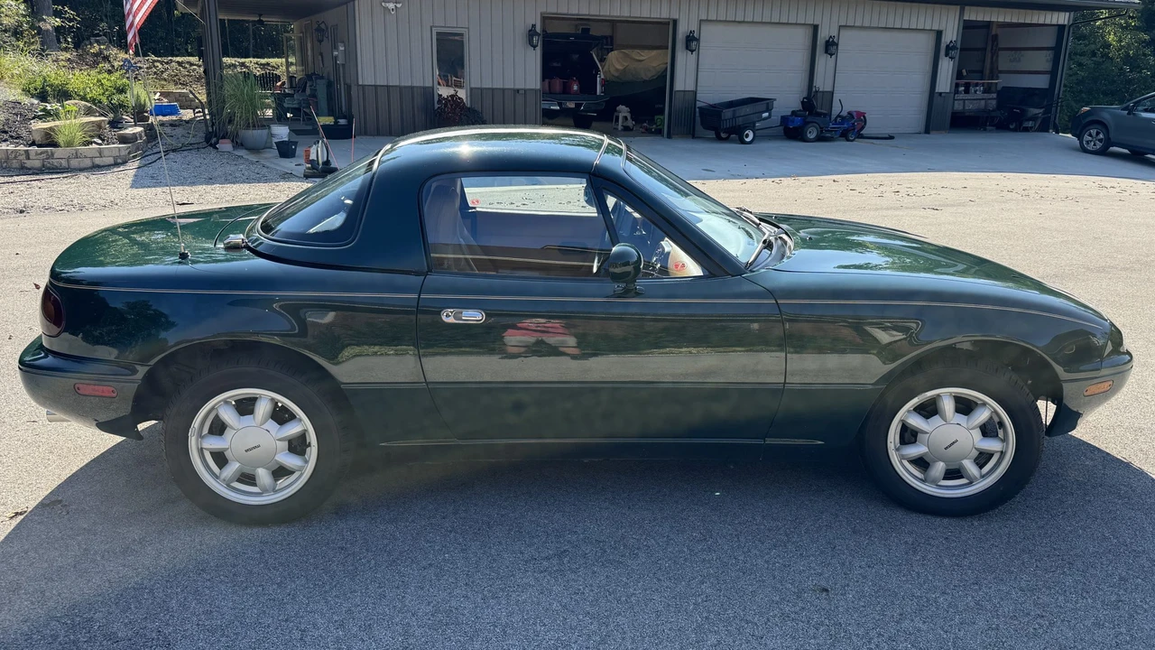 1991 Mazda NA MX-5 Miata - Image 5 of 31