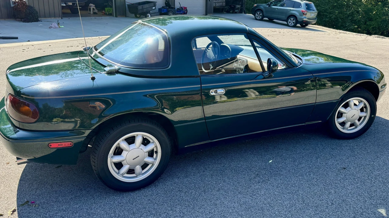1991 Mazda NA MX-5 Miata - Image 6 of 31
