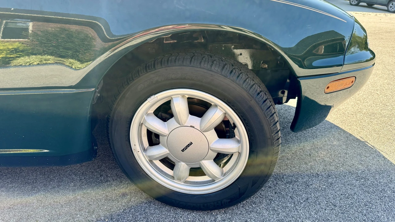 1991 Mazda NA MX-5 Miata - Image 30 of 31