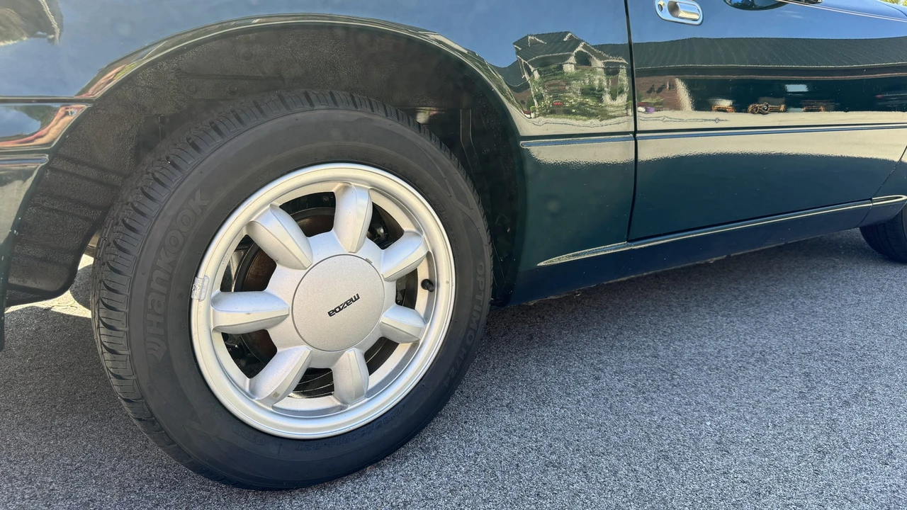 1991 Mazda NA MX-5 Miata - Image 29 of 31