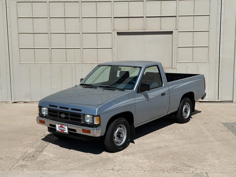 1991 Nissan F22/H40 Atlas 1st Gen - Image 2 of 31