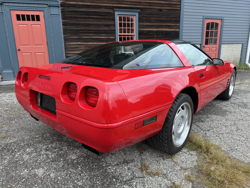 1992 Chevrolet Corvette C4 - Image 28 of 31