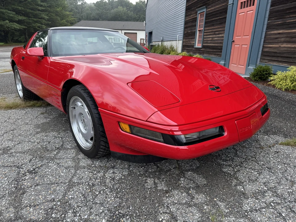 1992 Chevrolet Corvette C4 - Image 10 of 31
