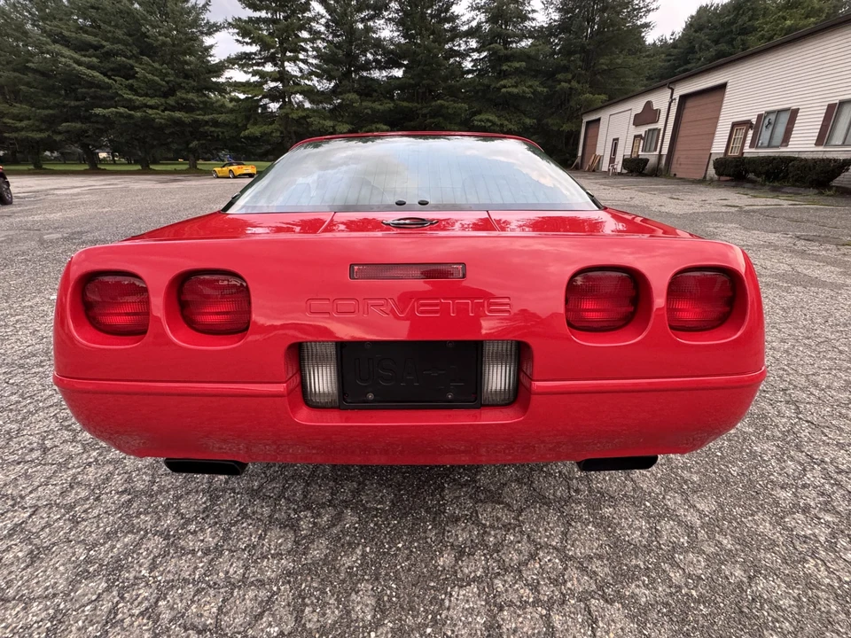 1992 Chevrolet Corvette C4 - Image 30 of 31