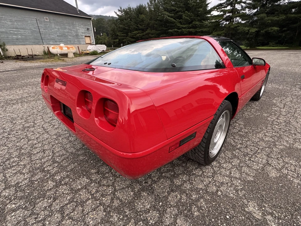 1992 Chevrolet Corvette C4 - Image 26 of 31