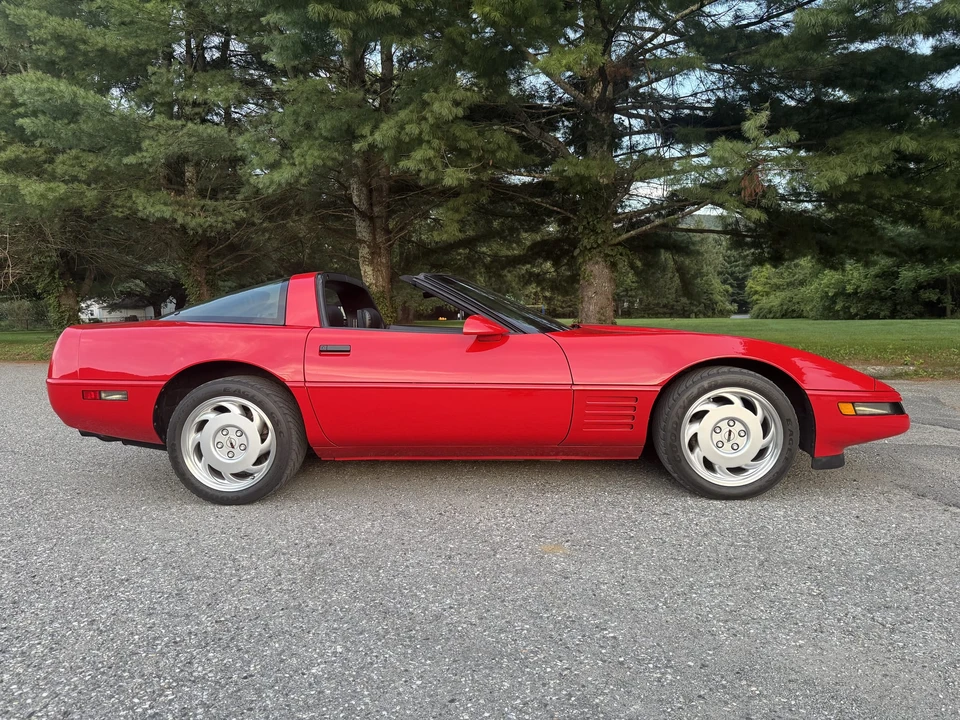 1992 Chevrolet Corvette C4 - Image 20 of 31