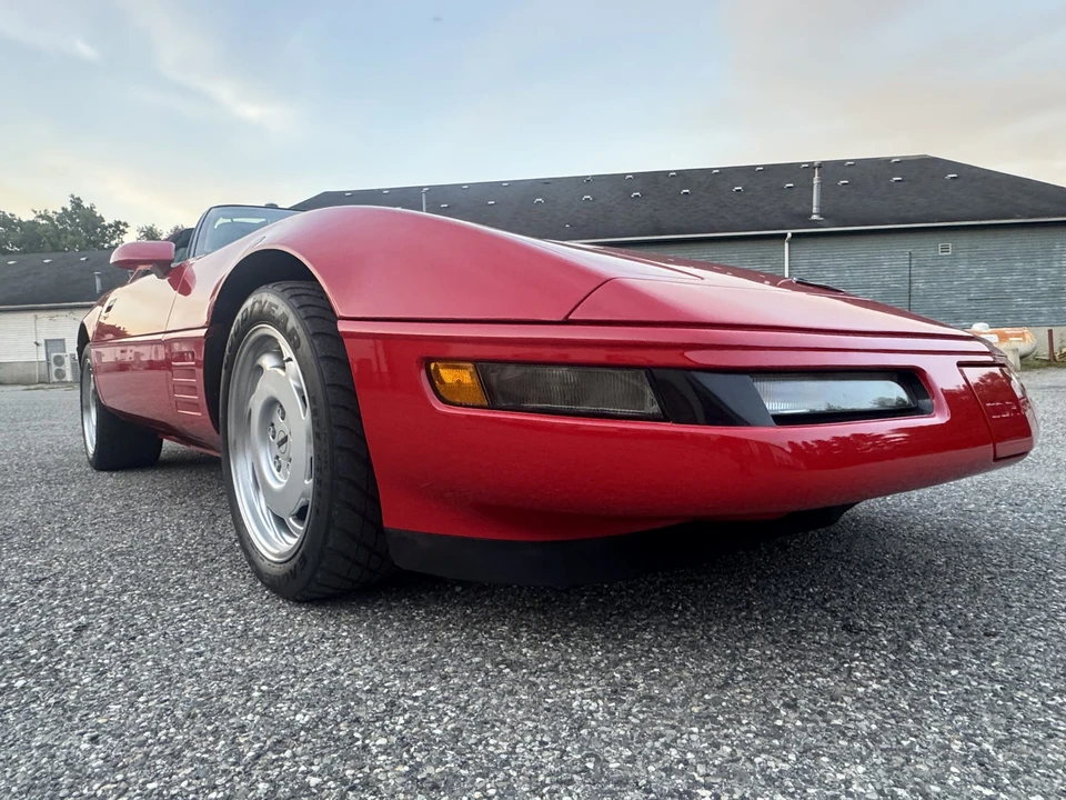 1992 Chevrolet Corvette C4 - Image 8 of 31