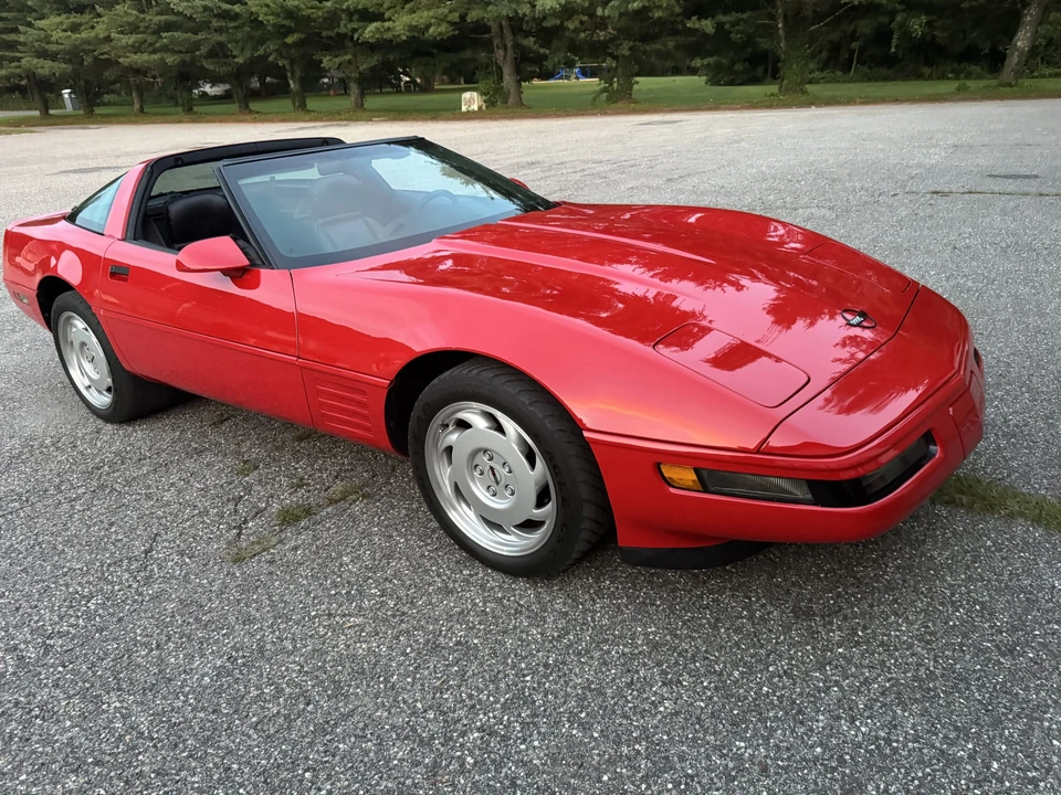 1992 Chevrolet Corvette C4 - Image 17 of 31