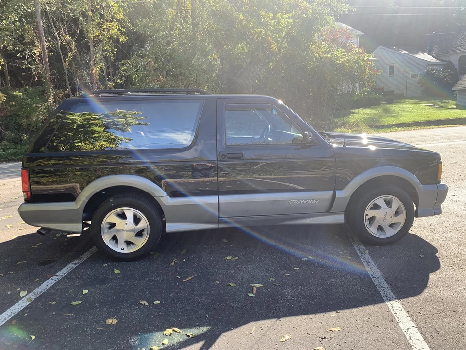 1992 GMC Syclone - Image 13 of 31