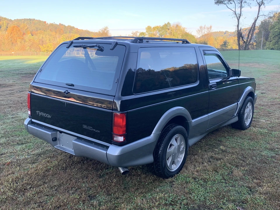 1992 GMC Syclone - Image 26 of 31