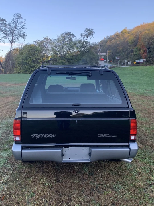 1992 GMC Syclone - Image 25 of 31