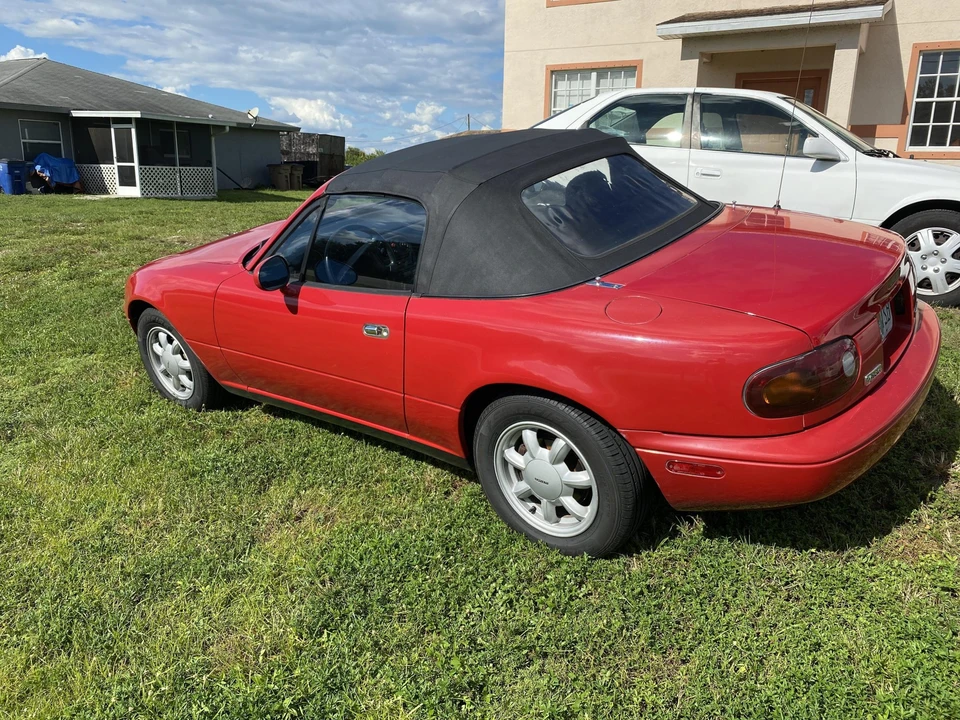 1992 Mazda NA MX-5 Miata - Image 16 of 31