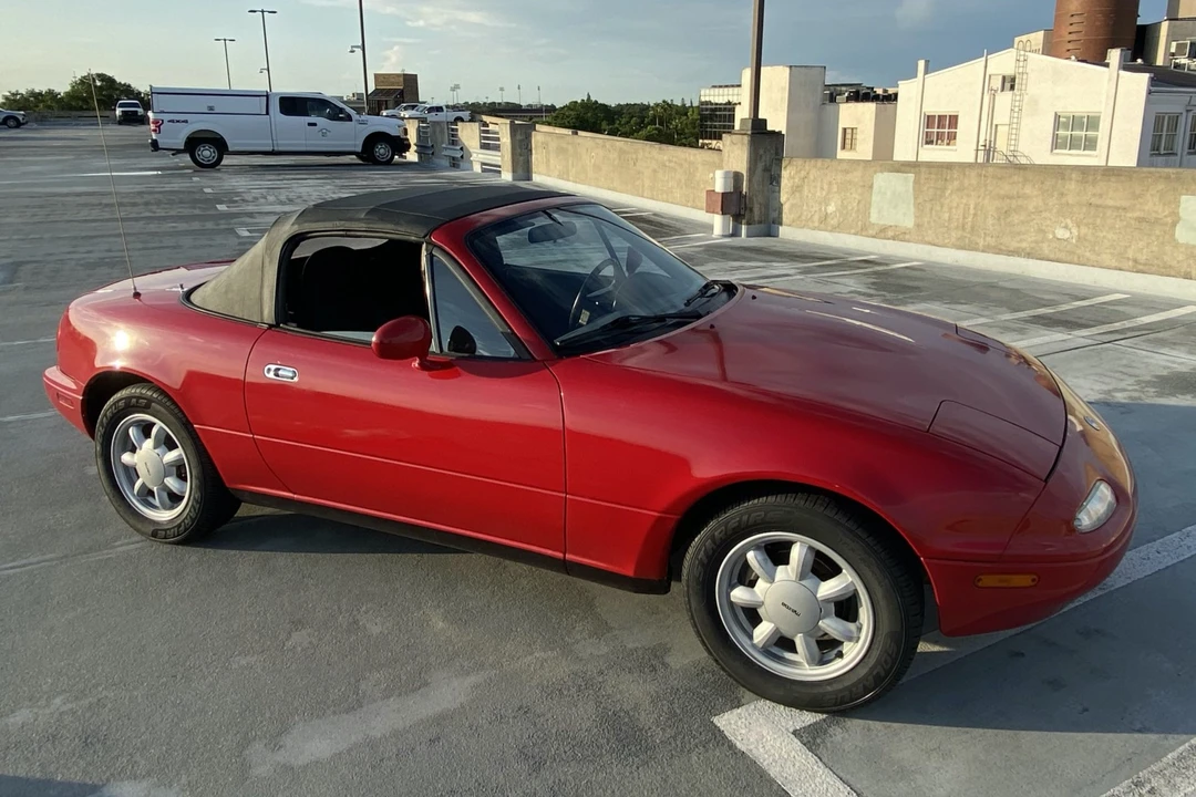 1992 Mazda NA MX-5 Miata - Image 9 of 31
