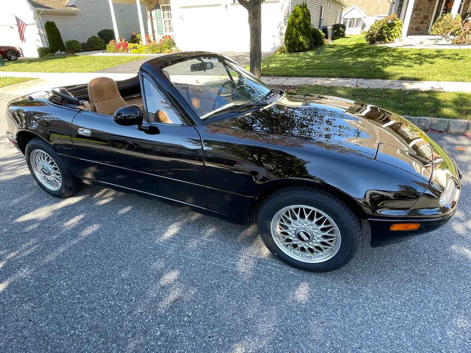 1992 Mazda NA MX-5 Miata - Image 9 of 31