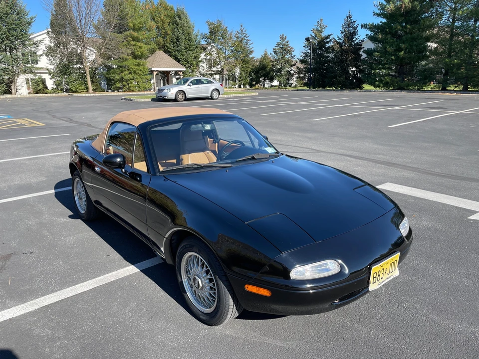 1992 Mazda NA MX-5 Miata - Image 8 of 31