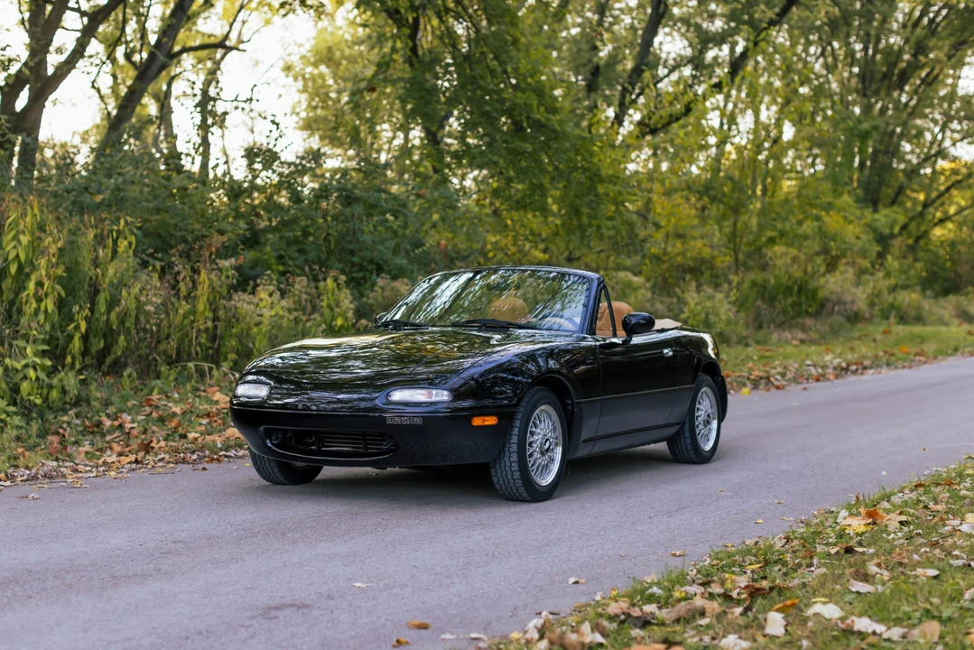 1992 Mazda NA MX-5 Miata - Image 4 of 31