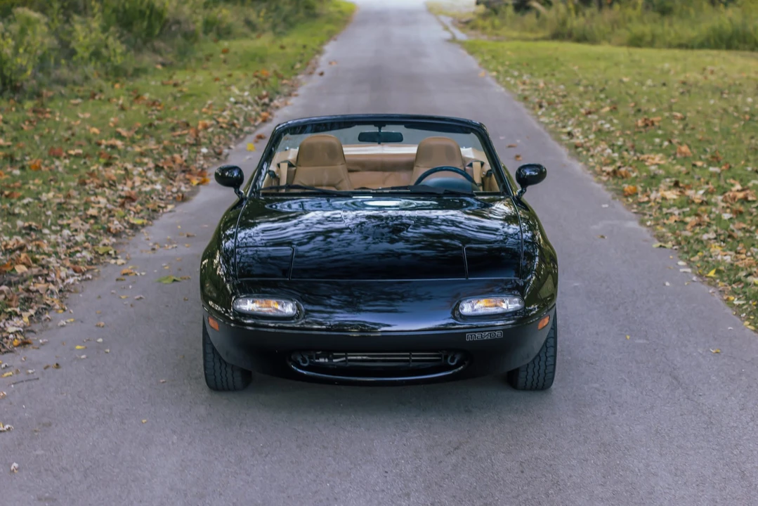 1992 Mazda NA MX-5 Miata - Image 6 of 31