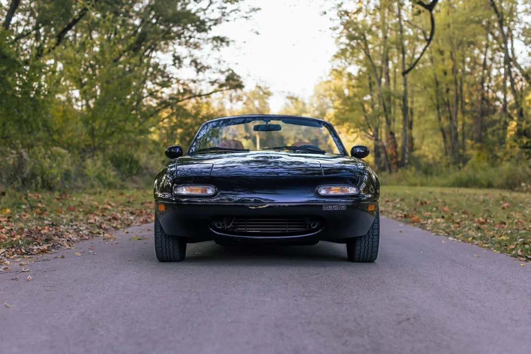1992 Mazda NA MX-5 Miata - Image 5 of 31