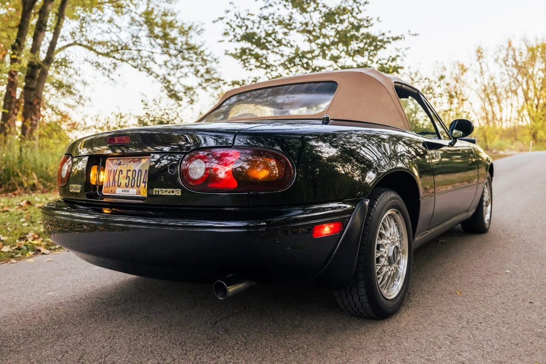 1992 Mazda NA MX-5 Miata - Image 22 of 31