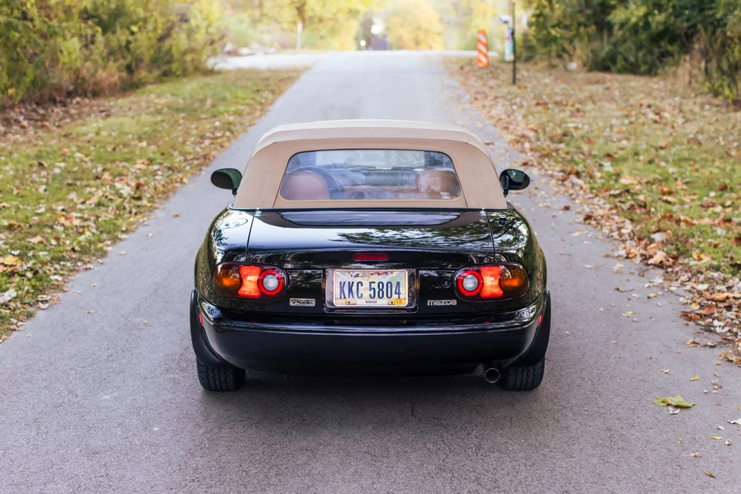 1992 Mazda NA MX-5 Miata - Image 23 of 31