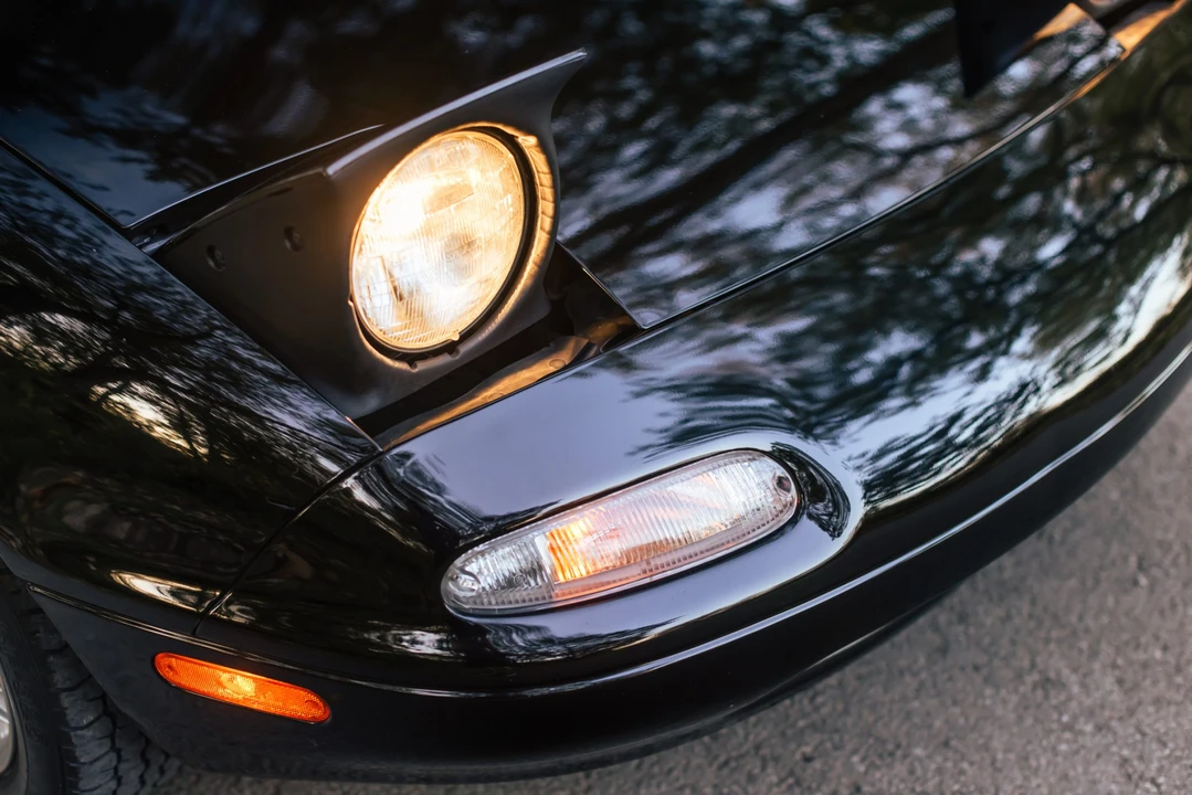 1992 Mazda NA MX-5 Miata - Image 30 of 31