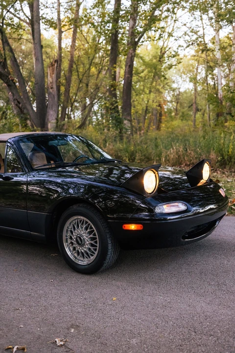 1992 Mazda NA MX-5 Miata - Image 28 of 31
