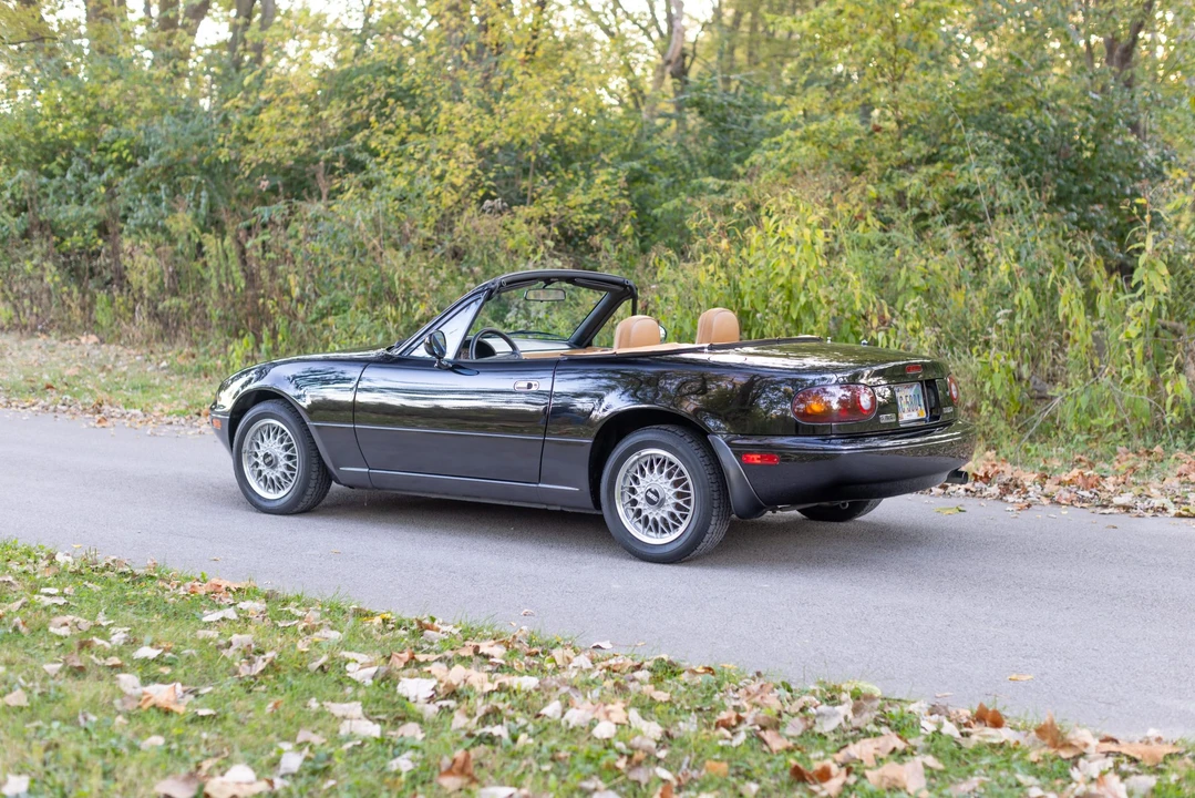 1992 Mazda NA MX-5 Miata - Image 12 of 31
