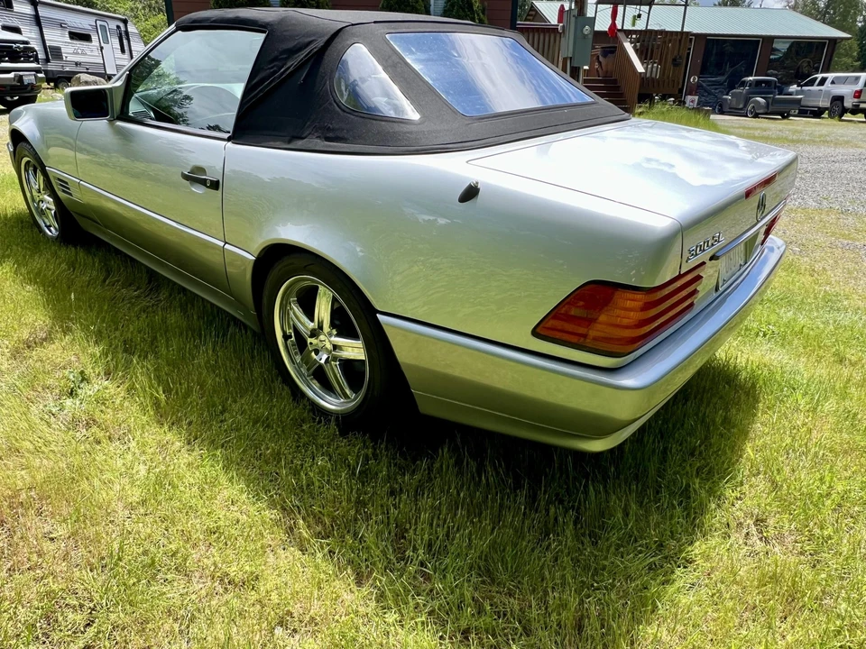 1992 Mercedes-Benz R129 SL-Class - Image 9 of 31
