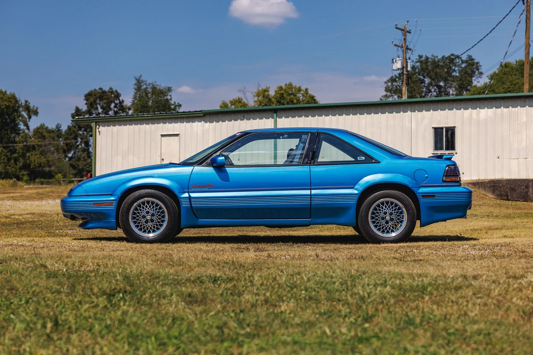 1992 Pontiac Grand Prix 3rd+ Gen - Image 9 of 31