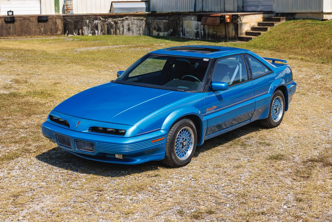 1992 Pontiac Grand Prix 3rd+ Gen - Image 3 of 31