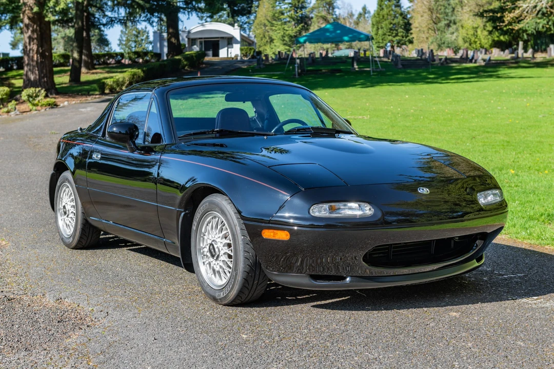 1993 Mazda NA MX-5 Miata - Image 14 of 31