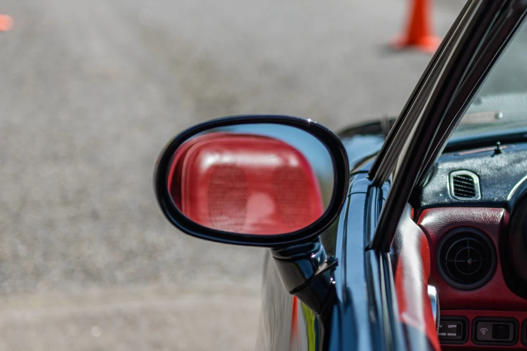 1993 Mazda NA MX-5 Miata - Image 26 of 31