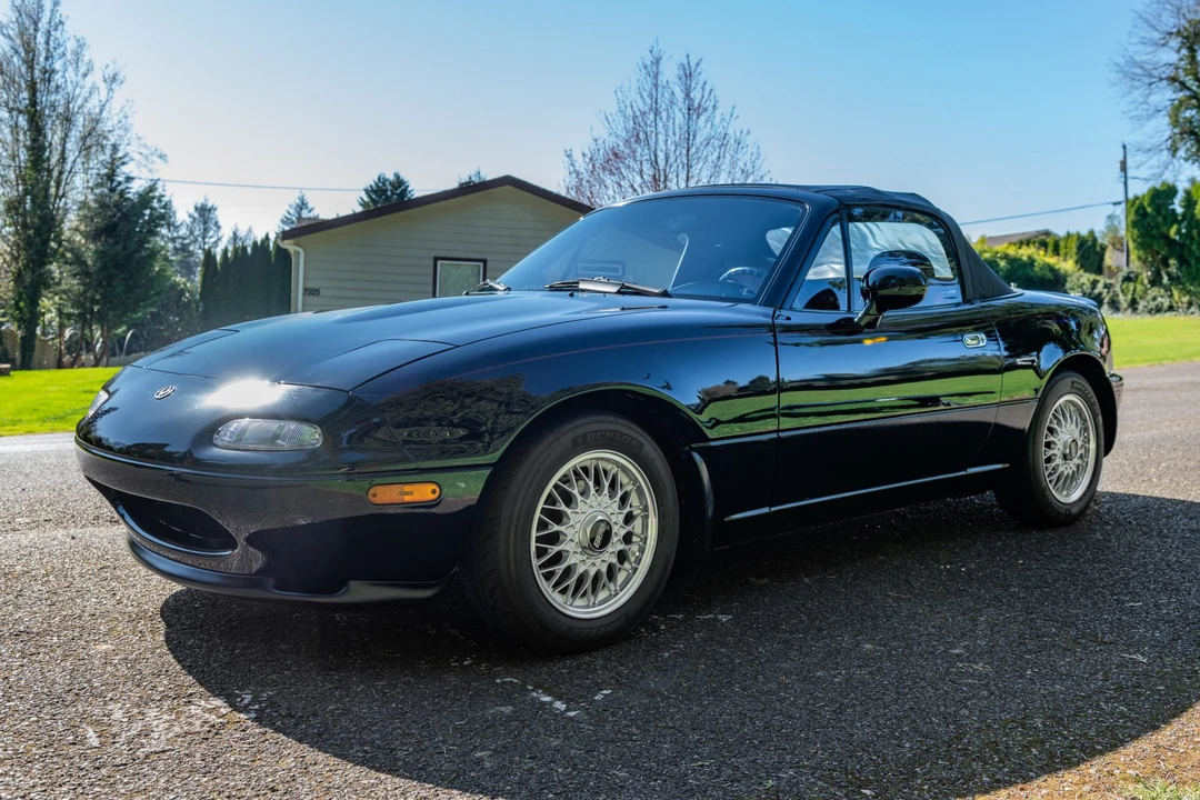 1993 Mazda NA MX-5 Miata - Image 16 of 31