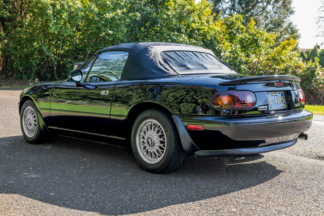 1993 Mazda NA MX-5 Miata - Image 18 of 31