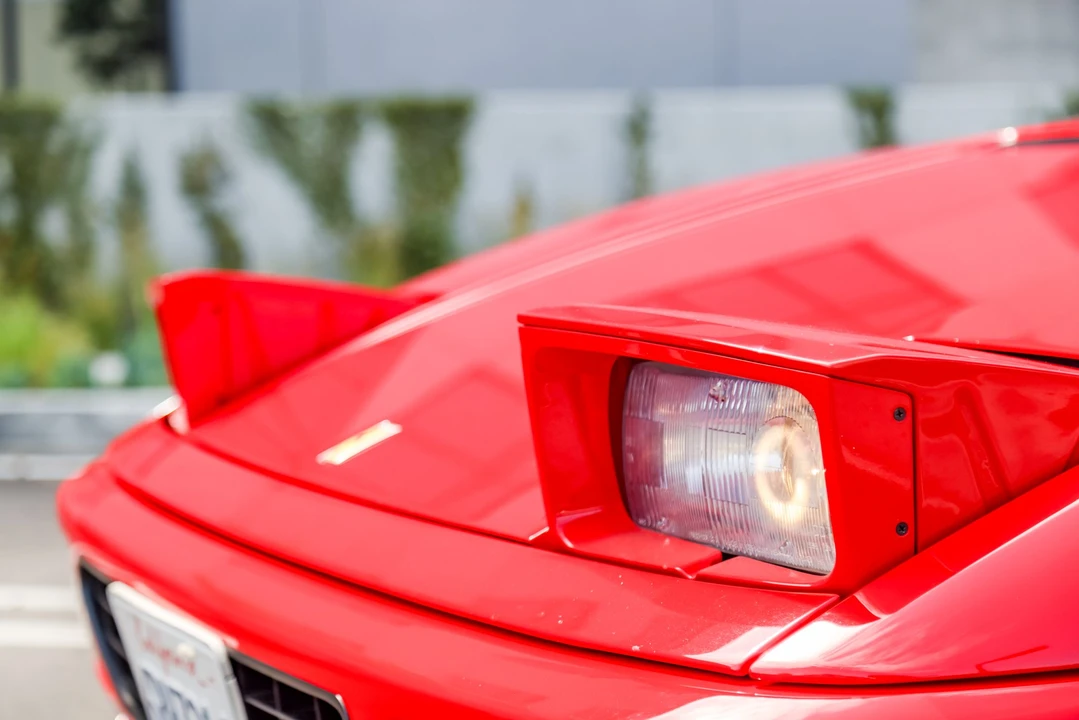 1994 Ferrari 348 Spider - Image 25 of 31