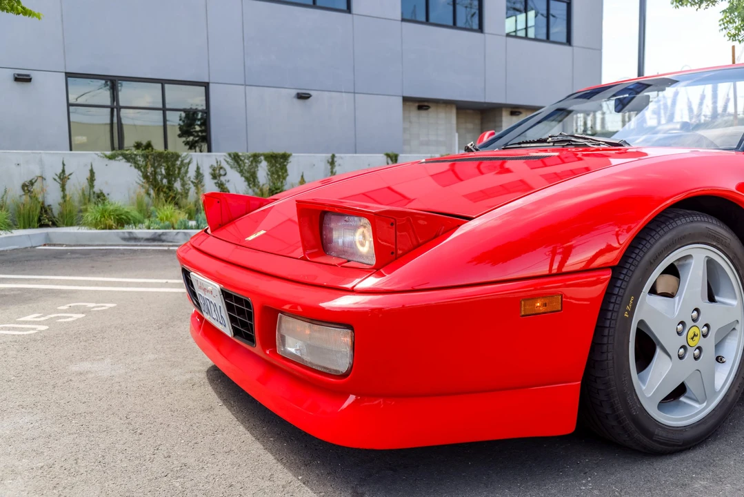 1994 Ferrari 348 Spider - Image 26 of 31