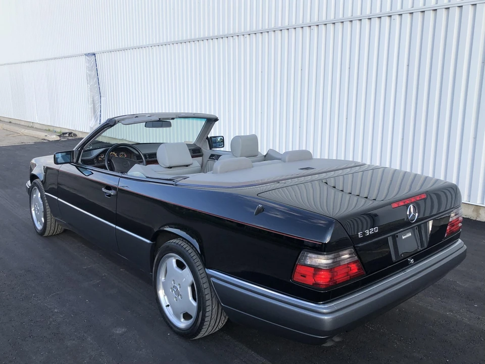 1994 Mercedes-Benz W124 E-Class - Image 10 of 31