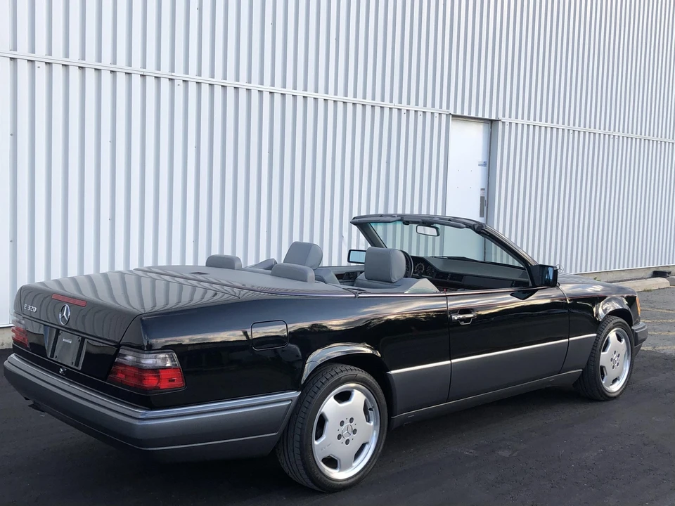 1994 Mercedes-Benz W124 E-Class - Image 18 of 31
