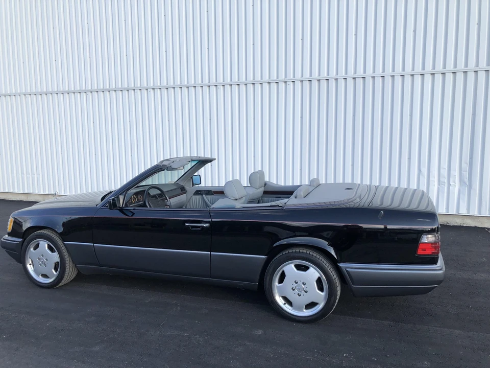1994 Mercedes-Benz W124 E-Class - Image 11 of 31