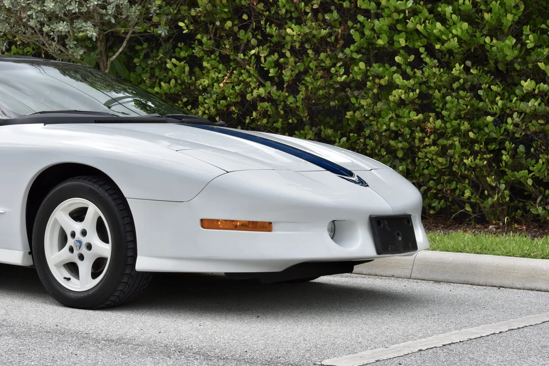 1994 Pontiac Firebird Trans Am 4th Gen - Image 27 of 31