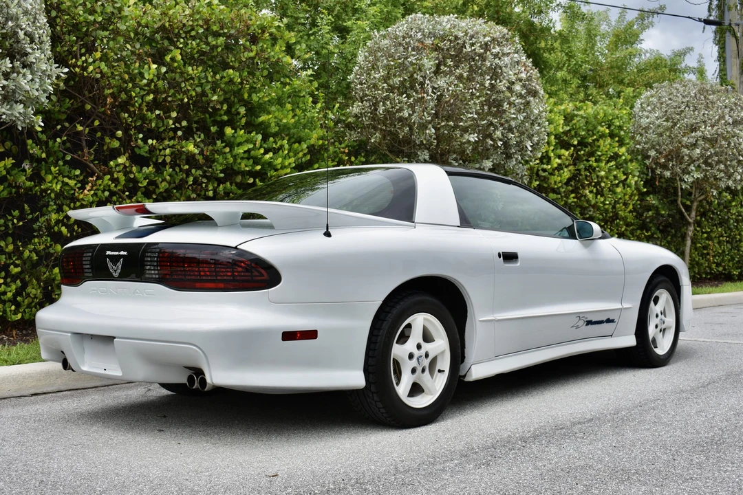 1994 Pontiac Firebird Trans Am 4th Gen - Image 23 of 31