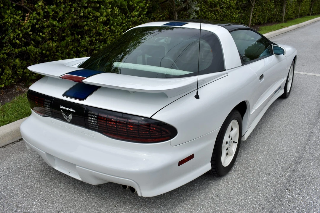 1994 Pontiac Firebird Trans Am 4th Gen - Image 21 of 31