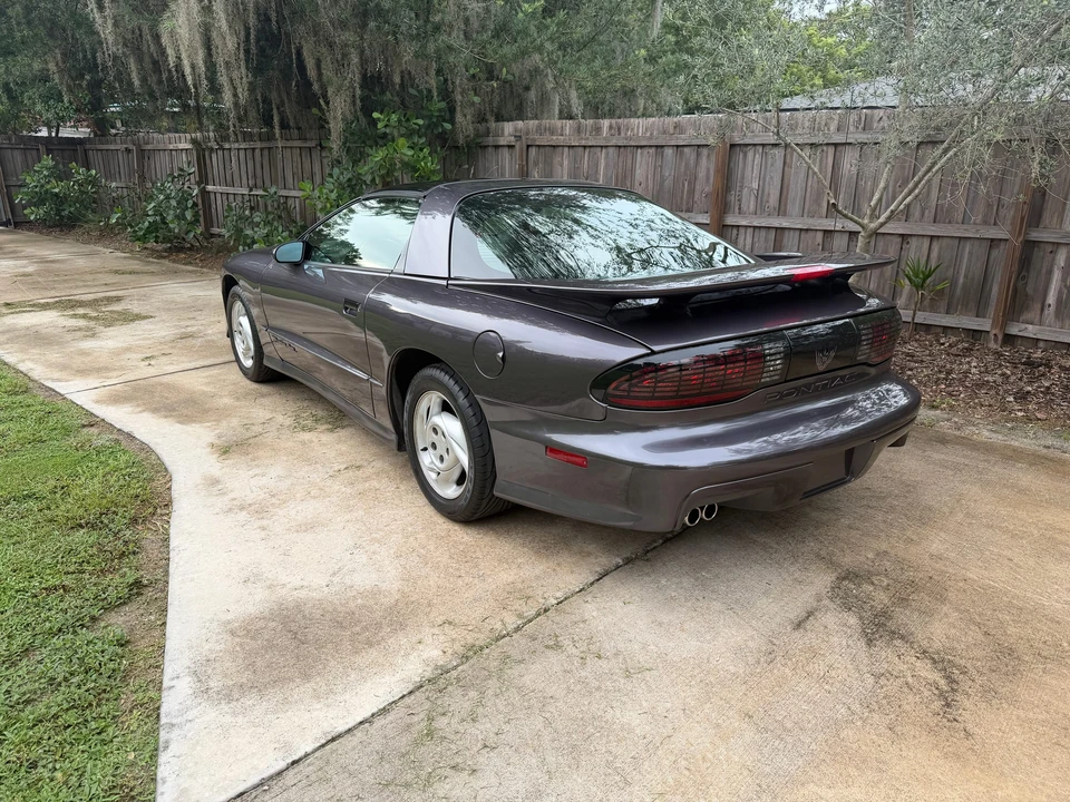 1994 Pontiac Firebird Trans Am 4th Gen - Image 4 of 31