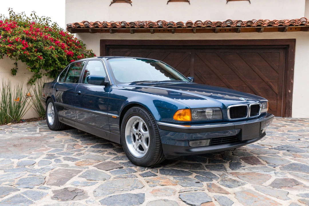 1995 BMW E38 7 Series - Image 13 of 31
