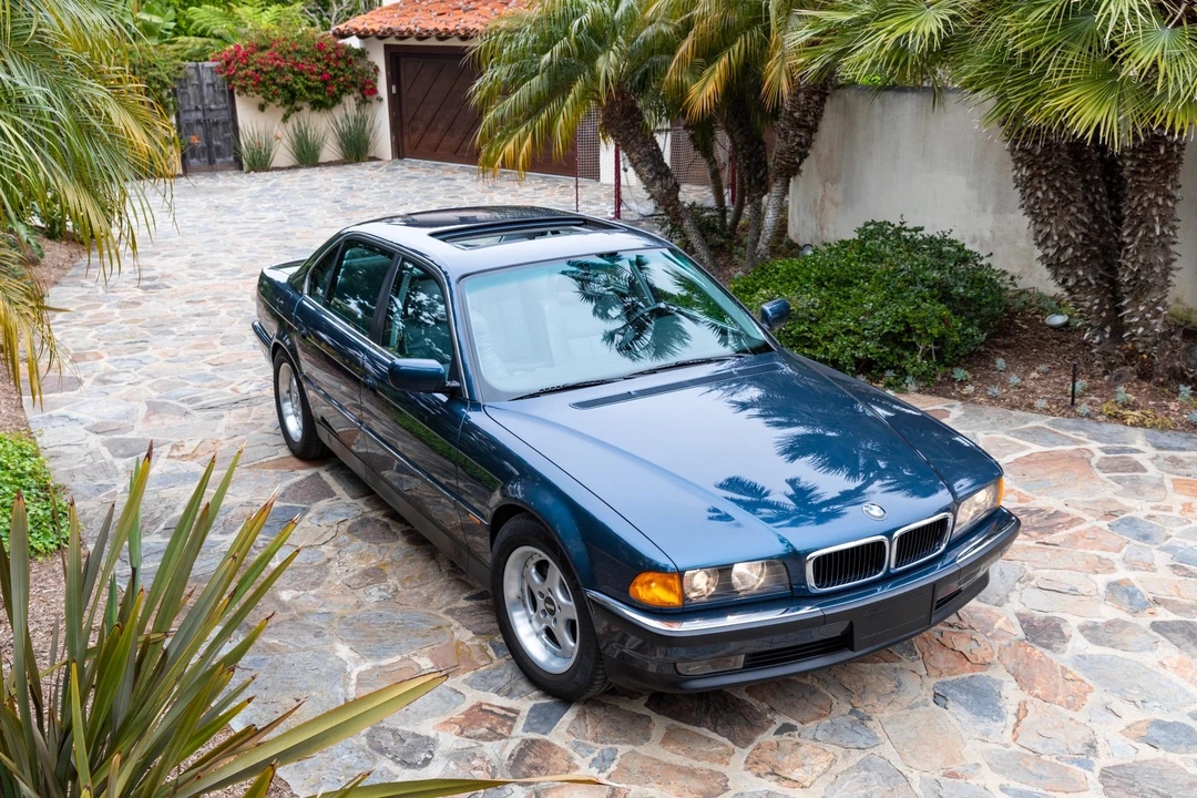 1995 BMW E38 7 Series - Image 14 of 31