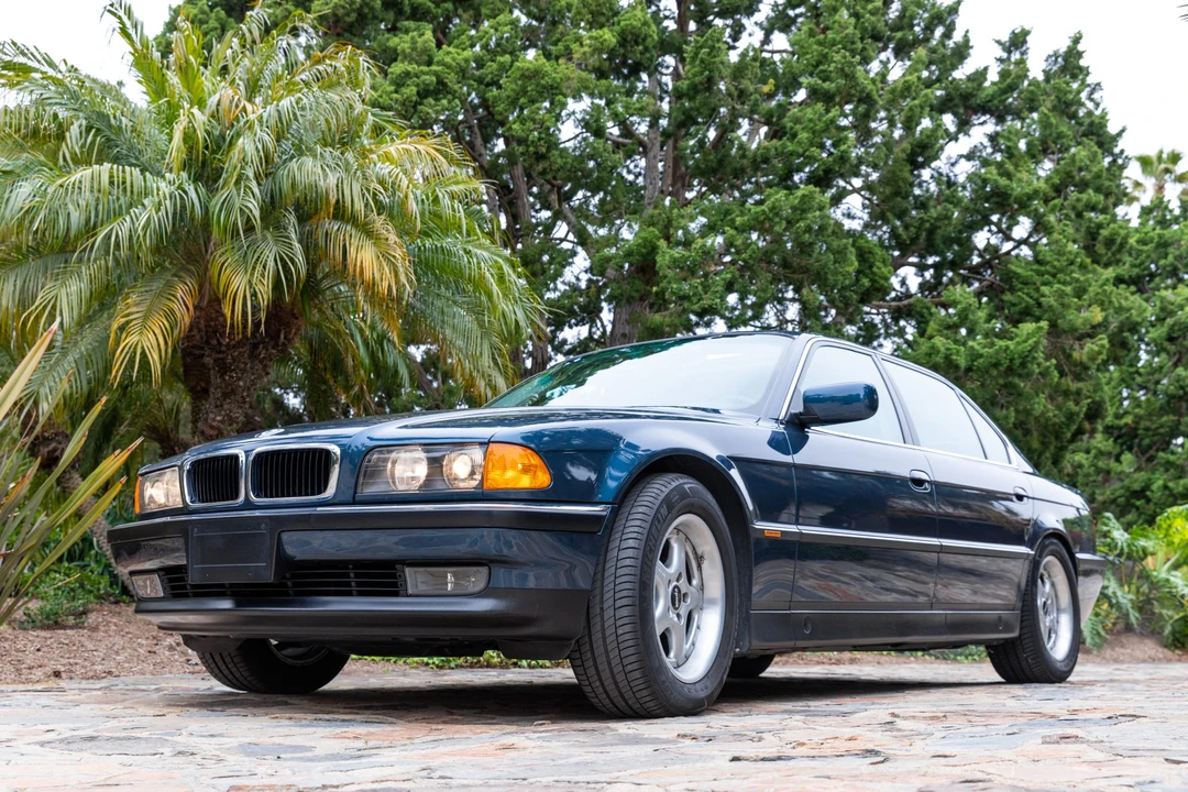 1995 BMW E38 7 Series - Image 4 of 31