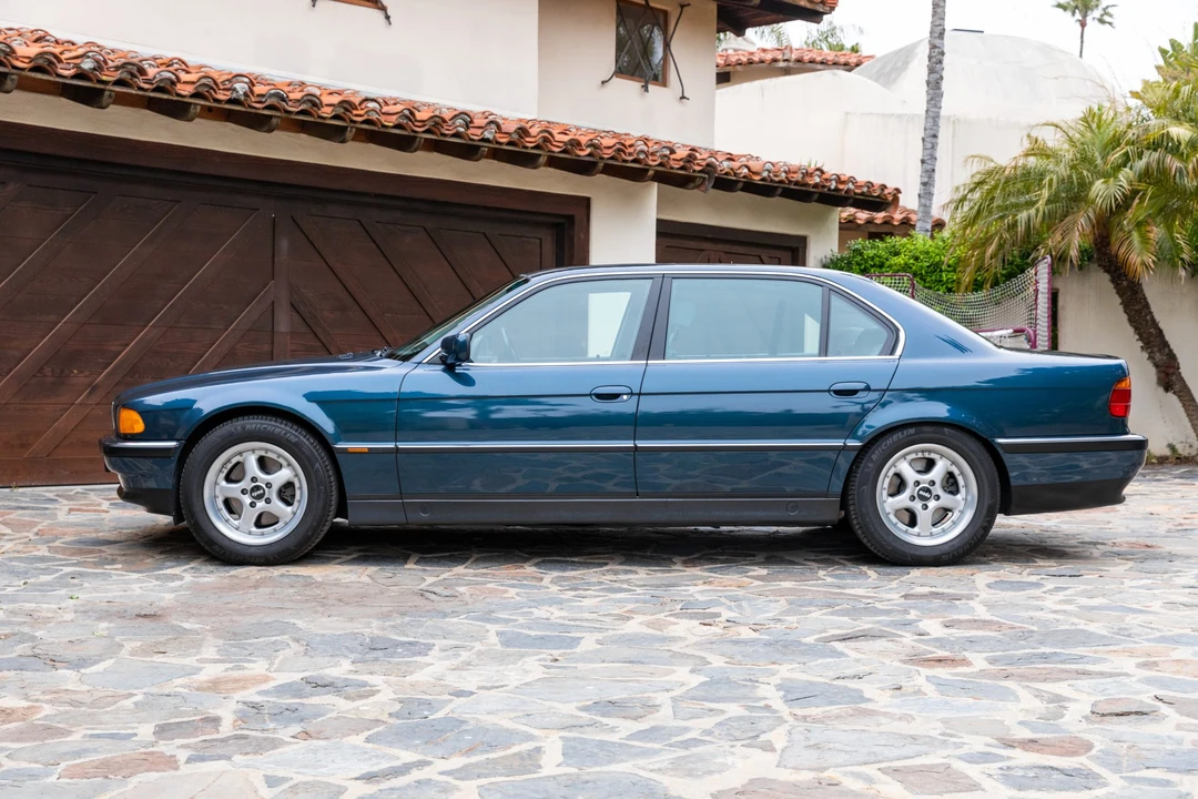 1995 BMW E38 7 Series - Image 5 of 31
