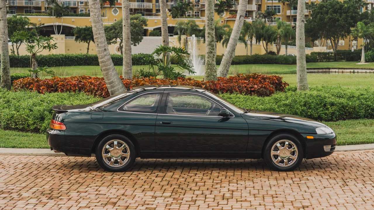 1995 Lexus SC400 - Image 13 of 31