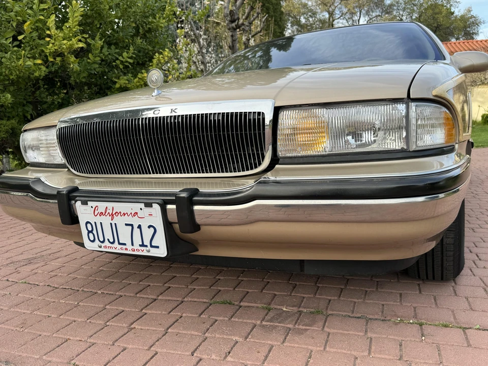 1996 Buick Roadmaster - Image 31 of 31